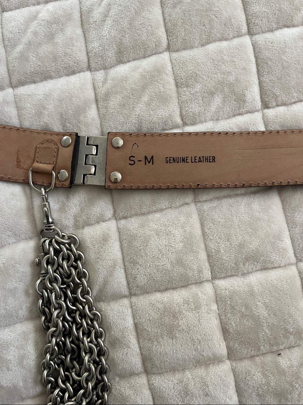 Donna Karan Tan Leather Belt with Black Logo Stamp - Picture 7 of 8